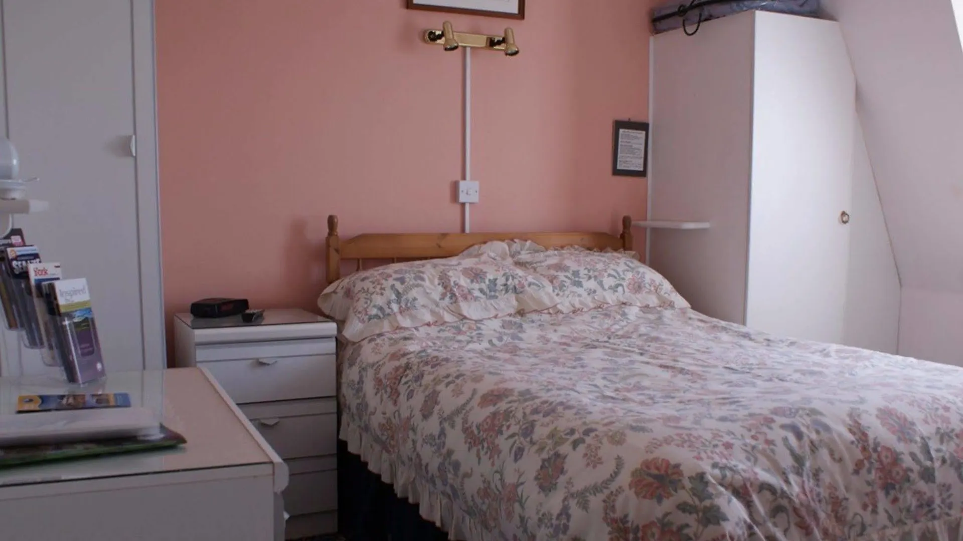 The Croft Bed and Breakfast Scarborough 3*,